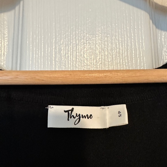 Thyme maternity long sleeve stripped long shirt size small - Picture 5 of 5